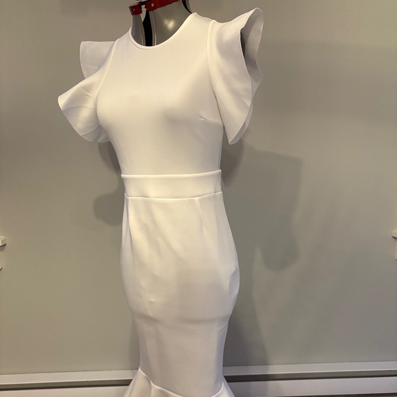 NWOT White Frilled Hem Dress - Venus - Picture 1 of 3